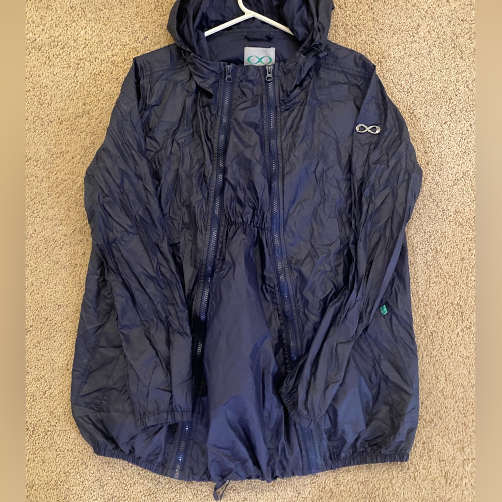 Navy “modern eternity” GUC maternity and PP rain jacket
